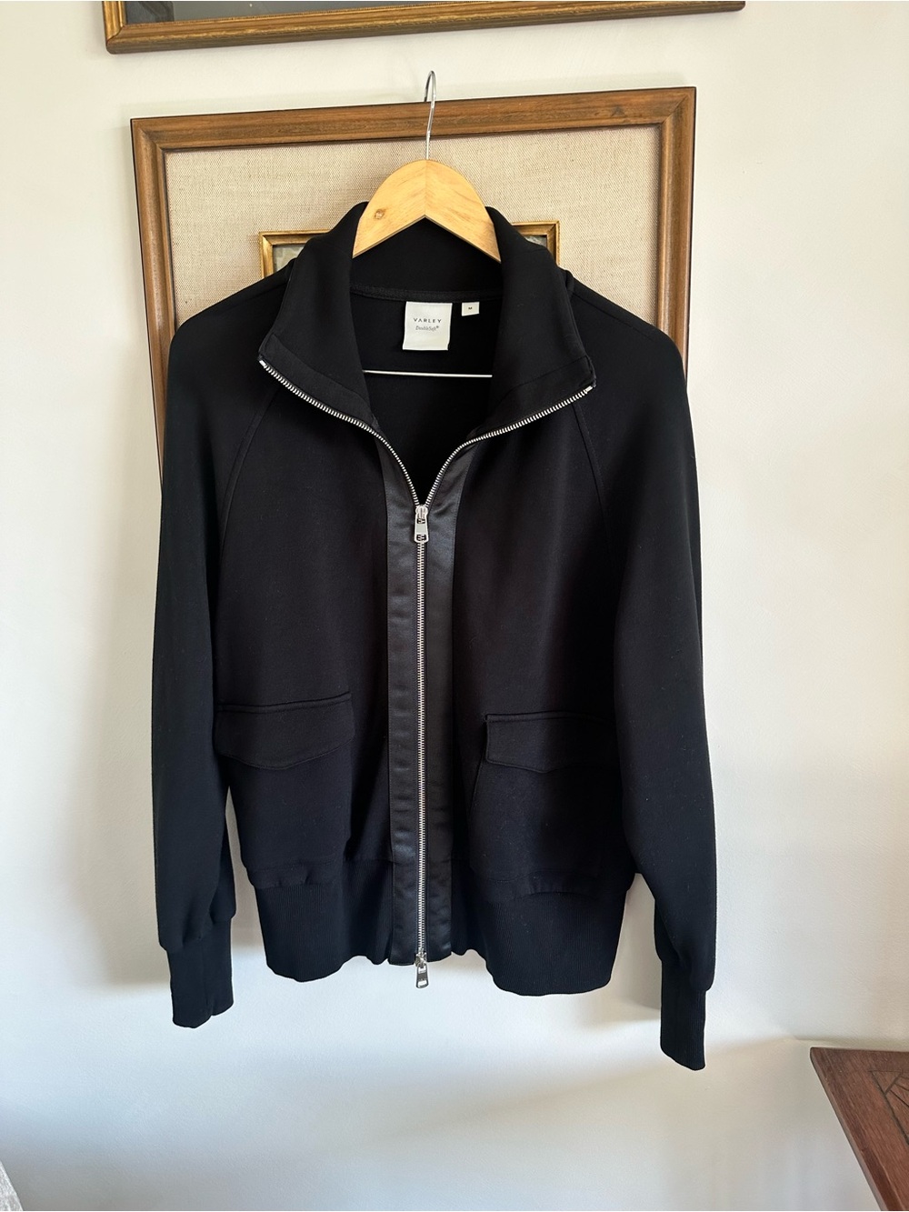 Varley Roxbury Zip Through sz M - Like New! - Picture 2 of 10
